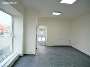 Pronájem obchodního prostoru, Kostelec nad Černými lesy, Pražská, 42 m2