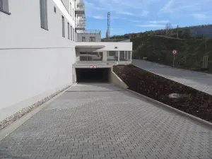 Prodej garážového stání, Praha - Vysočany, Čerpadlová, 13 m2