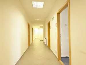 Pronájem kanceláře, Praha - Holešovice, Jablonského, 21 m2