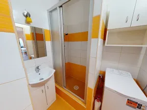Pronájem bytu 2+kk, Praha - Troja, Olštýnská, 37 m2