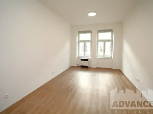 Pronájem bytu 1+1, Praha - Nové Město, Kateřinská, 32 m2