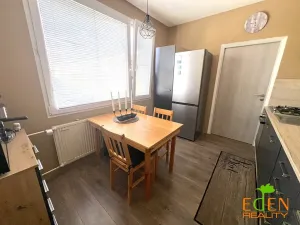 Prodej bytu 3+1, Plzeň, Bzenecká, 65 m2