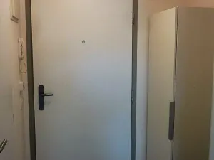 Pronájem bytu 1+kk, Praha - Hodkovičky, Šífařská, 34 m2