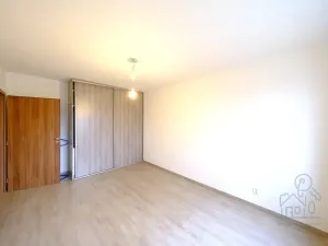 Pronájem bytu 3+1, Praha - Hloubětín, Poděbradská, 65 m2