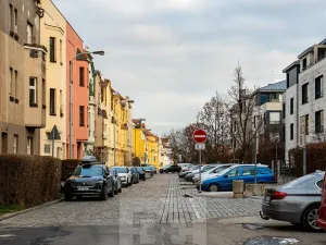 Pronájem bytu 1+1, Praha - Střešovice, Na Petynce, 27 m2