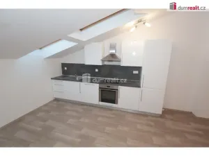 Pronájem bytu 3+kk, Neratovice, P. Bezruče, 67 m2