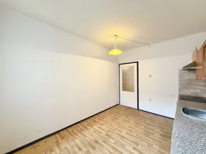 Pronájem bytu 3+1, Liberec - Liberec VI-Rochlice, Pazderkova, 74 m2