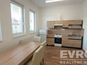 Pronájem kanceláře, Vrchlabí, okres trutnov, Lánovská, 50 m2