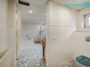 Prodej rodinného domu, Kraslice - Černá, 192 m2