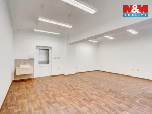 Pronájem obchodního prostoru, Teplice - Trnovany, Jankovcova, 64 m2