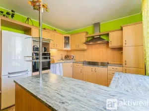 Pronájem bytu 4+1, Neratovice, Nerudova, 110 m2