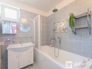 Pronájem rodinného domu, Neratovice, Nerudova, 220 m2