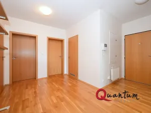Pronájem bytu 3+kk, Praha - Vokovice, Tibetská, 135 m2