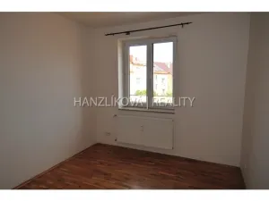Pronájem bytu 2+kk, České Budějovice - České Budějovice 5, Dělnická, 35 m2