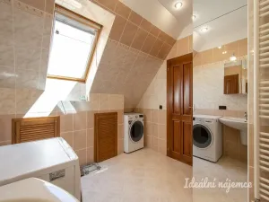 Pronájem bytu 4+kk, Praha - Michle, Magistrů, 128 m2