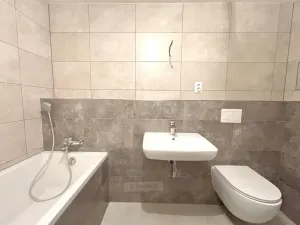 Pronájem bytu 2+kk, České Budějovice, Na Zlaté stoce, 63 m2