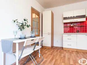 Prodej bytu 2+kk, Borohrádek, Družstevní, 31 m2