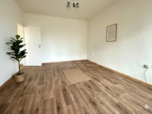 Pronájem bytu 2+1, Karviná - Mizerov, Zahradnická, 52 m2