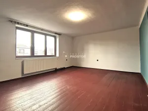 Prodej rodinného domu, Křinec, Dr. Chmelaře, 110 m2