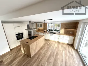 Pronájem rodinného domu, Dlouhý Újezd, 170 m2