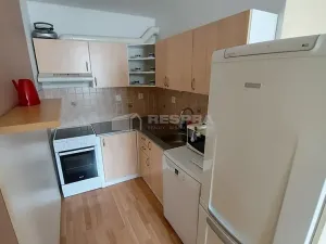 Pronájem bytu 2+kk, Praha - Košíře, Kvapilova, 46 m2