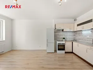 Prodej bytu 2+kk, Praha - Letňany, Tupolevova, 53 m2