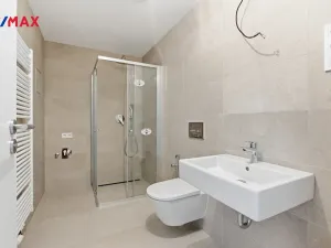 Prodej bytu 1+kk, Kladno - Dubí, Ke křížku, 31 m2