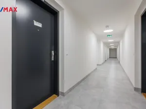 Prodej bytu 1+kk, Kladno - Dubí, Ke křížku, 31 m2