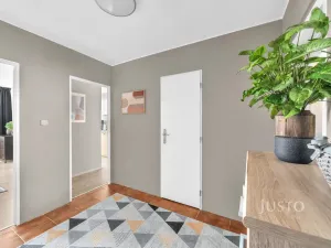 Pronájem bytu 3+1, Praha - Háje, Kosmická, 72 m2