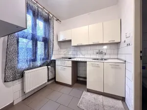 Pronájem bytu 1+1, Praha - Modřany, U pily, 44 m2
