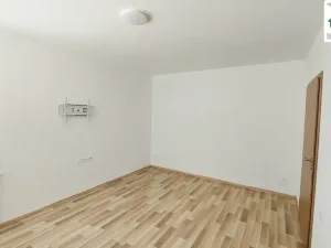 Prodej bytu 2+kk, Františkovy Lázně, Nádražní, 56 m2