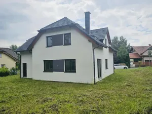 Pronájem rodinného domu, Pětihosty, 183 m2
