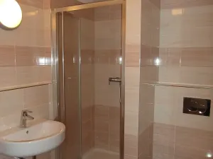 Pronájem bytu 1+kk, Liberec, Bažantí, 37 m2