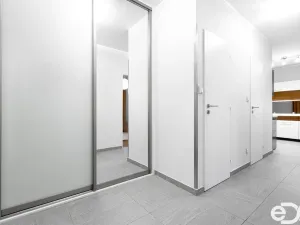 Prodej bytu 3+1, Unhošť, Na Rybníčku, 66 m2