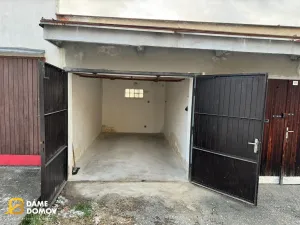 Pronájem garáže, Zlín, třída Tomáše Bati, 17 m2