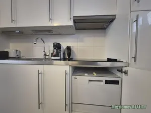 Pronájem bytu 1+kk, Praha - Vinohrady, Francouzská, 60 m2