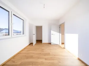 Prodej bytu 5+kk, Srubec, Smrková, 121 m2