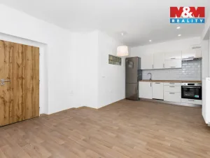Pronájem bytu 3+kk, Pardubice - Bílé Předměstí, Husova, 70 m2