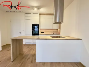 Pronájem bytu 2+kk, Praha, Stočesova, 57 m2