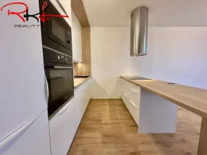 Pronájem bytu 2+kk, Praha, Stočesova, 57 m2