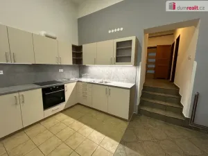 Pronájem bytu 2+kk, Kolín - Kolín V, Ovčárecká, 69 m2