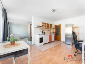 Prodej bytu 2+kk, Poděbrady - Poděbrady III, náměstí 5. května, 44 m2