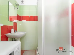 Prodej bytu 2+kk, Poděbrady - Poděbrady III, náměstí 5. května, 44 m2