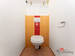 Prodej bytu 2+kk, Poděbrady - Poděbrady III, náměstí 5. května, 44 m2