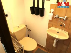 Pronájem bytu 1+kk, Loděnice, Spojovací, 15 m2