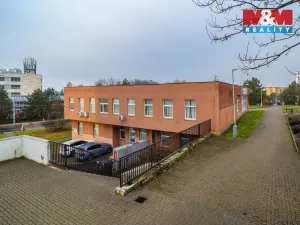 Pronájem obchodního prostoru, Ústí nad Labem - Severní Terasa, Šrámkova, 32 m2