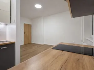 Pronájem bytu 2+kk, Jirkov, Nerudova, 21 m2