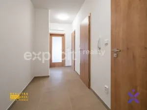 Pronájem bytu 2+kk, Zlín, Kúty, 62 m2