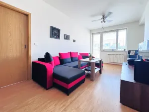 Pronájem bytu 2+kk, Zlín, 50 m2