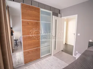 Prodej bytu 2+kk, Praha - Žižkov, Olgy Havlové, 53 m2